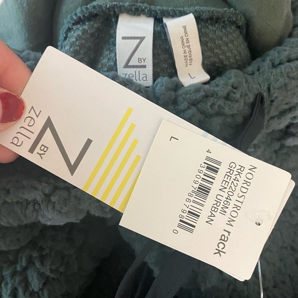 Zella NWT Green Sheila Fleece Hooded Pullover Hoodie - Picture 11 of 12